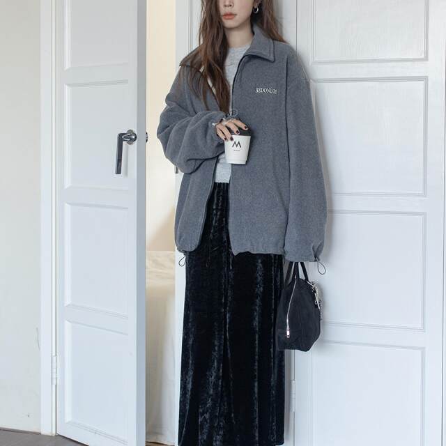 VNOOK velvet slit skirt for women in autumn and winter 2024 new draped retro elastic mid-length A-line long skirt