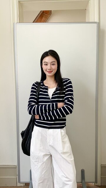 2025 new style Rina contrast color casual slim and versatile fake two-piece striped sweater top for women