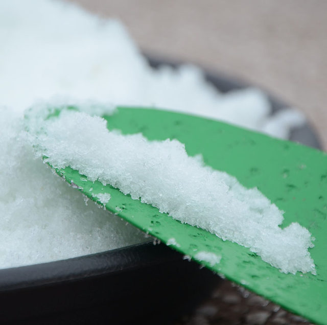 Agricultural magnesium sulfate to prevent yellowing disease foliage fertilizer trace element fertilizer vegetable and fruit tree flower fertilizer water-soluble fertilizer magnesium fertilizer