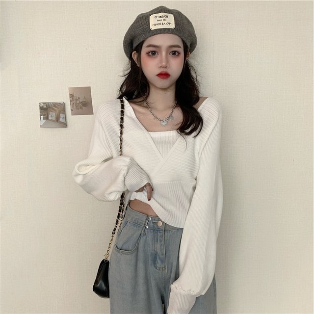 Plus size women's clothing for fat mm slimming inner bottoming sweater top autumn 2023 new fake two-piece long-sleeved sweater