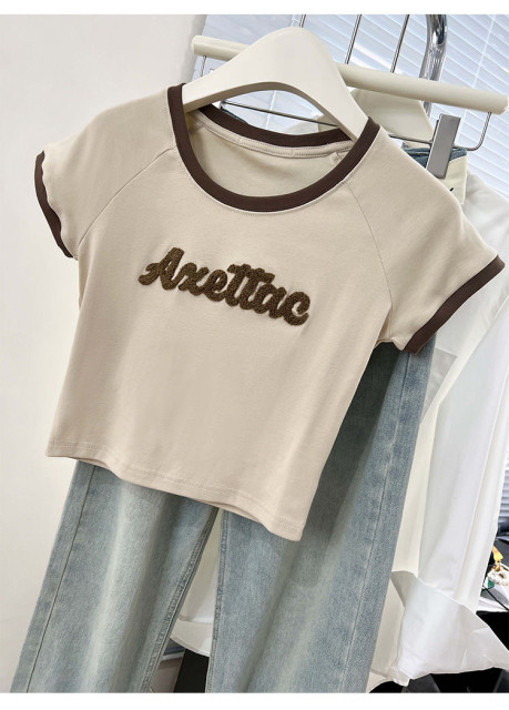 Pink letters jet flower short -sleeved short -sleeved T -shirt 2024 summer new small small shoulder short shoulder short top
