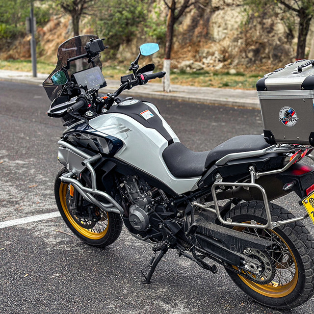 Suitable for Spring Breeze 800MT/450MT Chuliuxiang 700CL-X Modified Anti-fall Motor Vehicle Handle Handle Windshield Cover