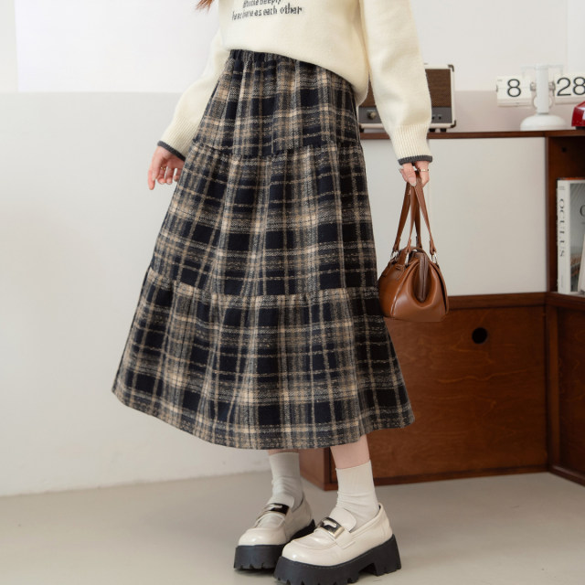 Tang Shi skirt for women 2024 autumn and winter new high-waisted slim plaid long skirt versatile wool thick cake skirt qz
