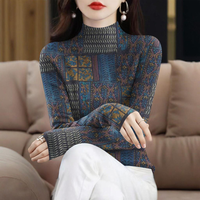 Deye warm printed T -shirt female autumn and winter new temperament mother pretend to be loose large size half -high collar head shirt
