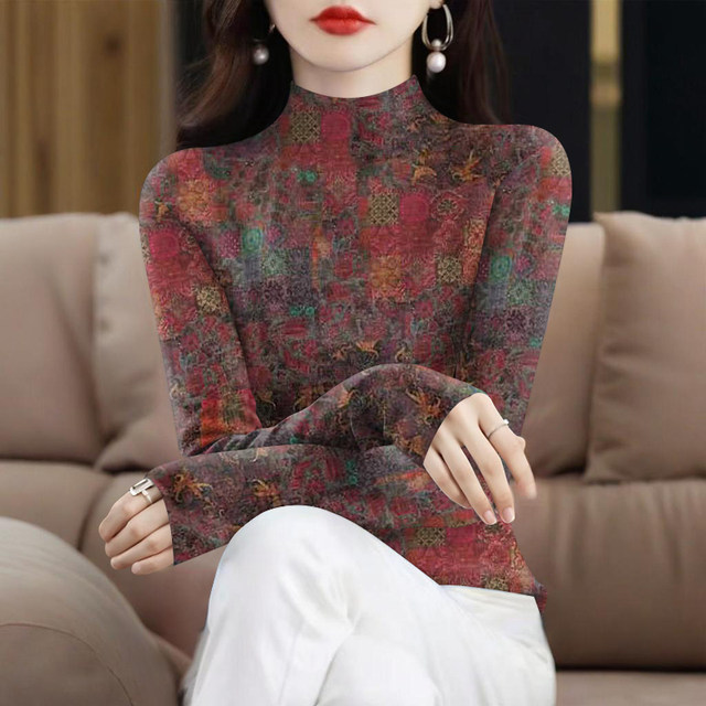 Deye warm printed T -shirt female autumn and winter new temperament mother pretend to be loose large size half -high collar head shirt
