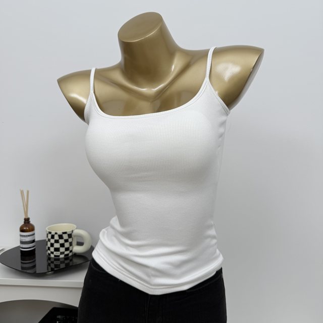 Breasts wheeze~ Good to wear, sexy U-neck with breast pads, thin shoulder straps, camisole for women, skin-friendly inner layering shirt