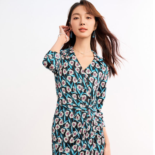 Spring bamboo 100% mulberry silk V-neck 7-quarter sleeve floral 2025 summer new stretch knitted silk dress