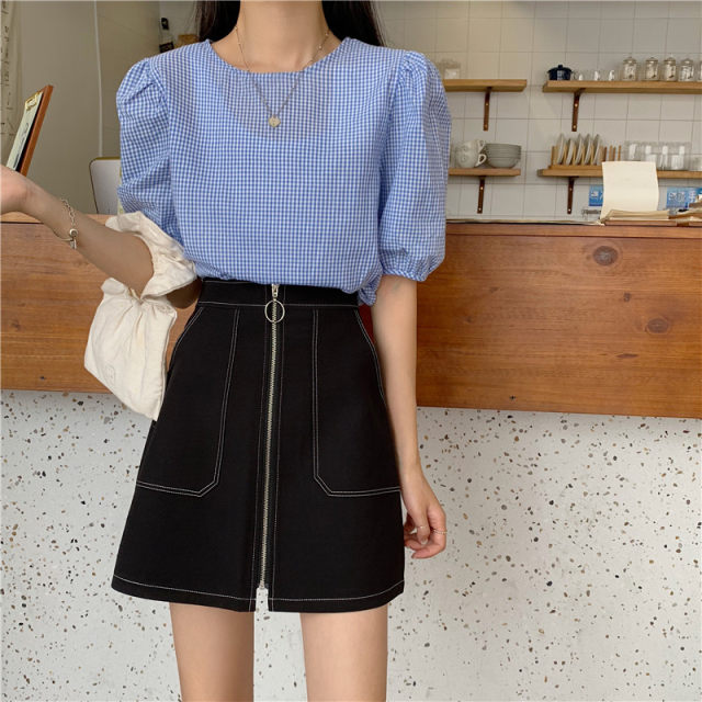 Large size versatile short skirt A-skirt summer 2024 new slightly fat MM belly-covering and slimming hip-packing skirt high-waisted bright-lined skirt