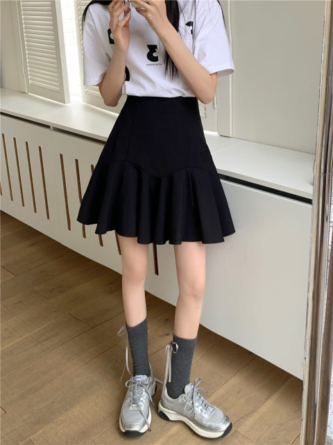 Large size high-waisted ruffled skirt, spring and summer slim and versatile A-line pleated short skirt, fat mm belly-covering black umbrella skirt