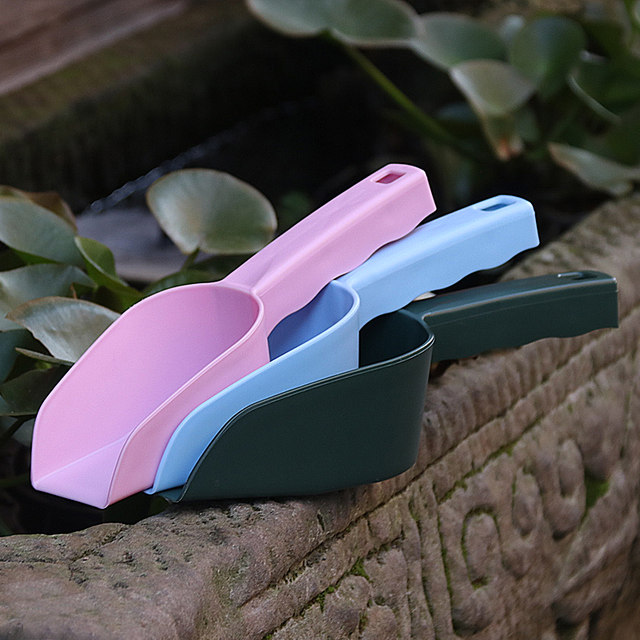 Thickened large soil shovel flat bottom gardening loosening tool digging soil vegetable shovel beach children's plastic ice shovel small shovel