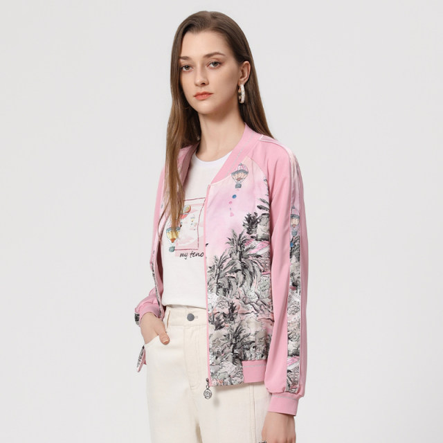 The same style of Matinusa pink printed zipper jacket in the mall is fashionable, casual and versatile, women's clothing