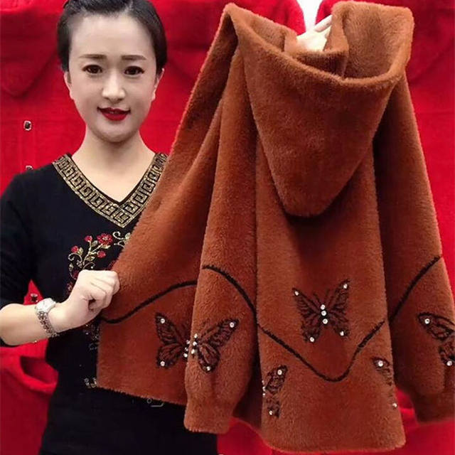 Imitation mink plush sweater jacket for women Spring and Autumn 2025 new short hooded loose fashionable short mom suit thickened