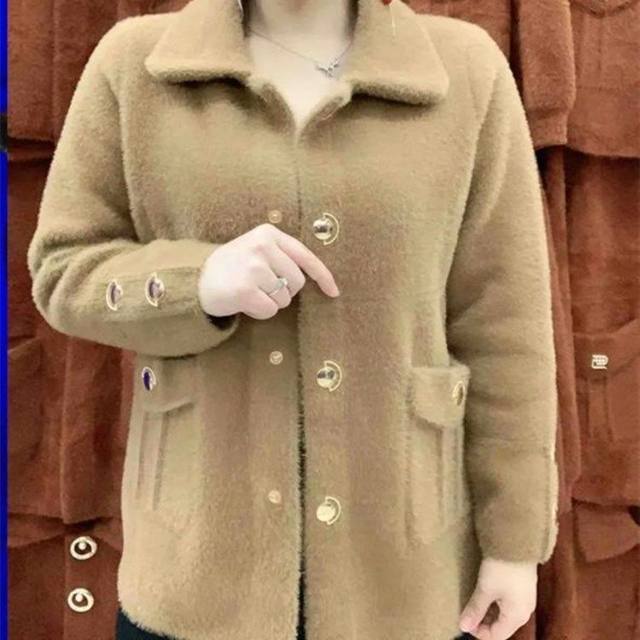 2021 autumn and winter new lapel lapel for women mink velvet short jacket stretch versatile and comfortable middle-aged and elderly mothers wear fashion