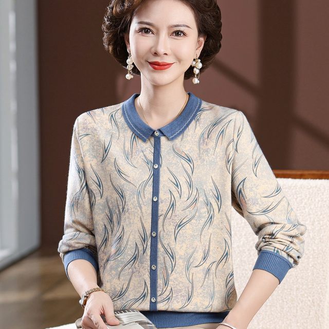 Mom suit spring and autumn thin cotton T-shirt top middle-aged and elderly women's autumn new knitted lapel base sweater