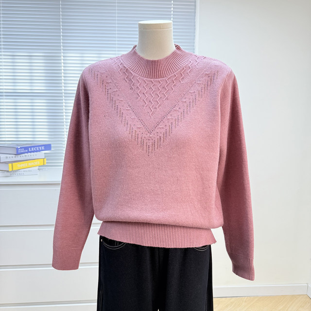 
Mom's winter clothing plus velvet 2025 new sweater half turtleneck bottoming shirt western style middle-aged women's one-piece velvet knitted top