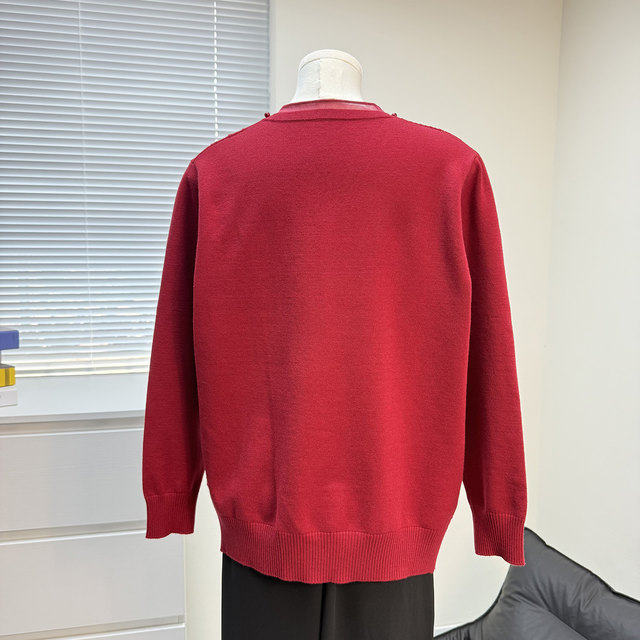 Mom's autumn knitted bottoming shirt 2025 new middle-aged and elderly fashion women's loose v-neck thin tops