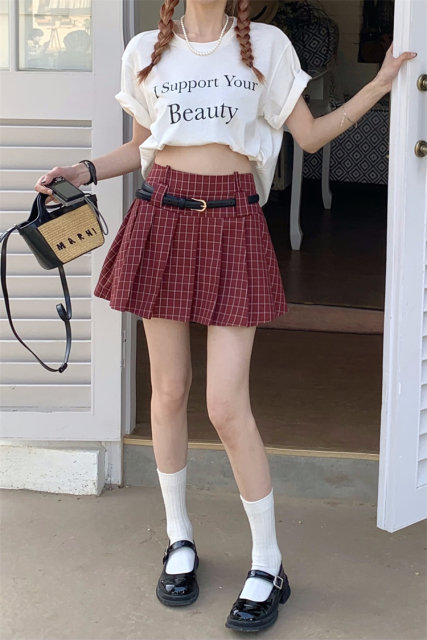 Large size retro red plaid jk pleated skirt for women in summer American style high waist a line short skirt fluffy skirt