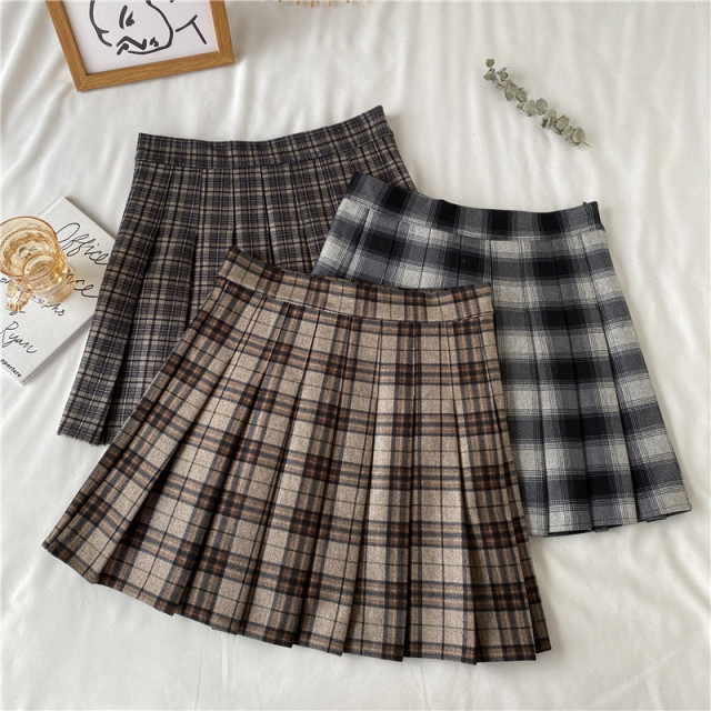 Large size grid JK pleated skirt female autumn and winter fat MM high -waisted half -body skirt A -line skirt college style short puff skirt
