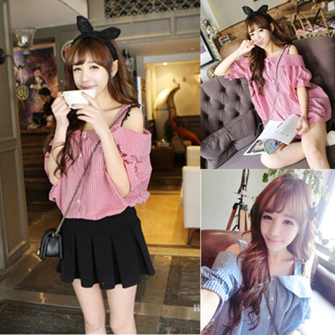 Sweet plaid short-sleeved shirt for female students loose large size one-length off-shoulder suspender top Korean style slim shirt
