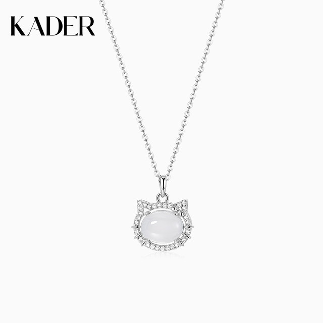 
Katiro Muguang Kitten Necklace for Women 925 Silver Light Luxury Niche Design Sense Collarbone Chain Birthday Gift for Girlfriend