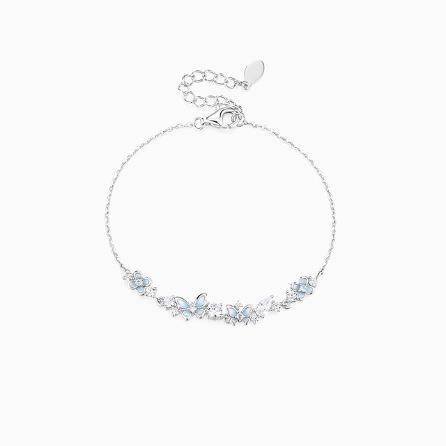 
Catiro Starry Night Garden Butterfly Bracelet for Women 925 Silver Light Luxury Niche Design Premium Birthday Gift for Girlfriend