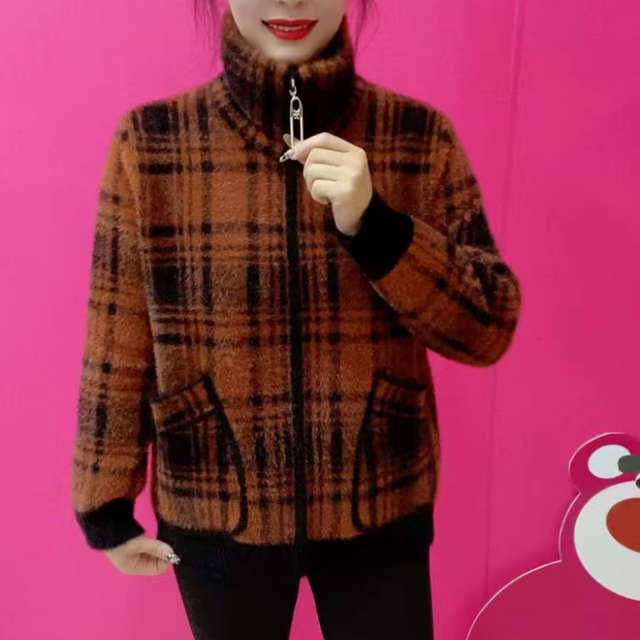 Fashionable and casual short gold mink velvet thickened coat for women 2025 autumn and winter warm plaid cardigan for middle-aged and elderly mothers