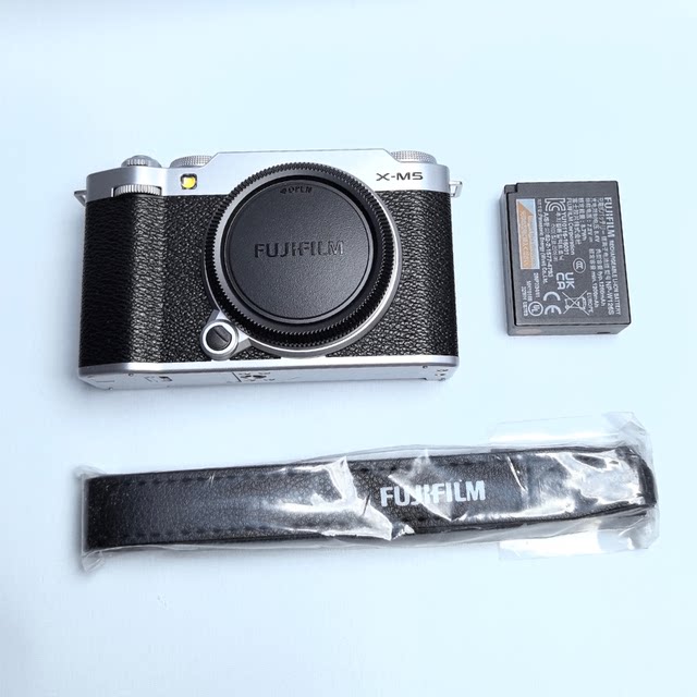 Fuji X-M5 retro literary anti-shake, micro-single Vlog mirrorless camera beauty, retro film camera xm5
