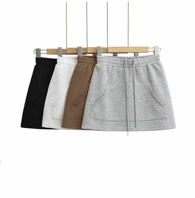 High waist pocket skirt 2024 spring and summer casual sports style slim and anti-exposure A-line skirt small skirt