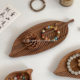 Retro walnut wood bracelet jewelry tray creative design gourd leaf shape Wenwan Buddhist beads bracelet display tray