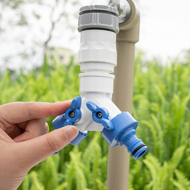 TAKAGI Japan imported water distributor gardening with valve two-way 4 minutes 6 minutes threaded faucet conversion connector quick connection