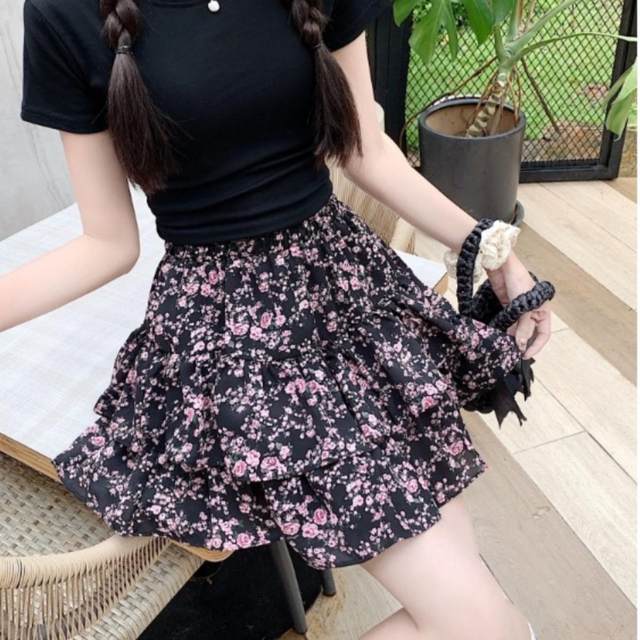 Pear-shaped body A-line skirt for women in summer sweet high-waisted floral skirt large size fat mm slim hip short skirt
