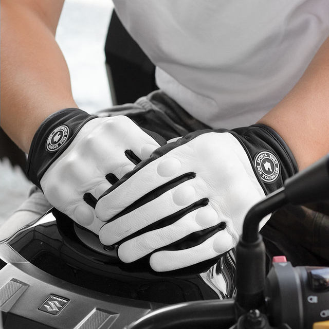 Motorcycle riding leather gloves, winter motorcycle rainstorm grade waterproof, windproof, cold-proof and warm equipment, universal for men in all seasons