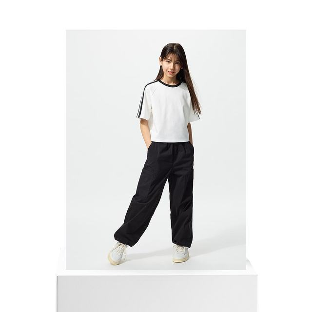 
Japan Direct Mail UNIQLO Children's T-Shirt 474775-01 Uniqlo