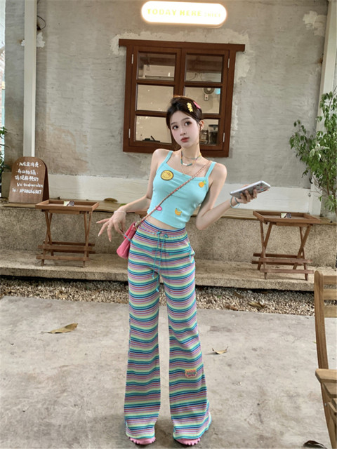 Dopamine wearing short sweet and spicy suspender vest Rainbow flared trousers in summer 2024 new fashion set
