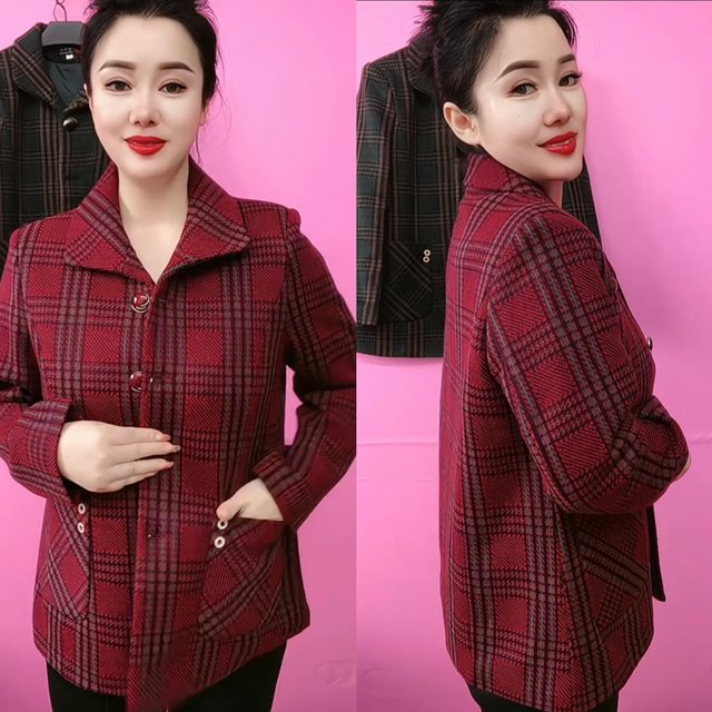 New autumn plaid women's jacket fashionable lapel large button middle-aged and elderly mothers wear tops versatile big bag trendy