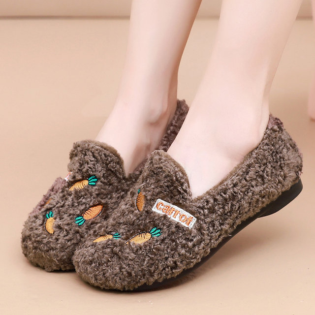 Autumn and winter plus velvet warm furry shoes, old Beijing cloth shoes, women's shoes, bean shoes, women's shopping shoes, pregnant women's shoes, outer shoes
