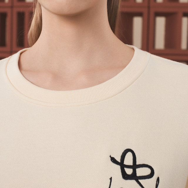 Desigual knitted snake year specific embroidery logo round neck pullover ladies sweatshirt beige white
