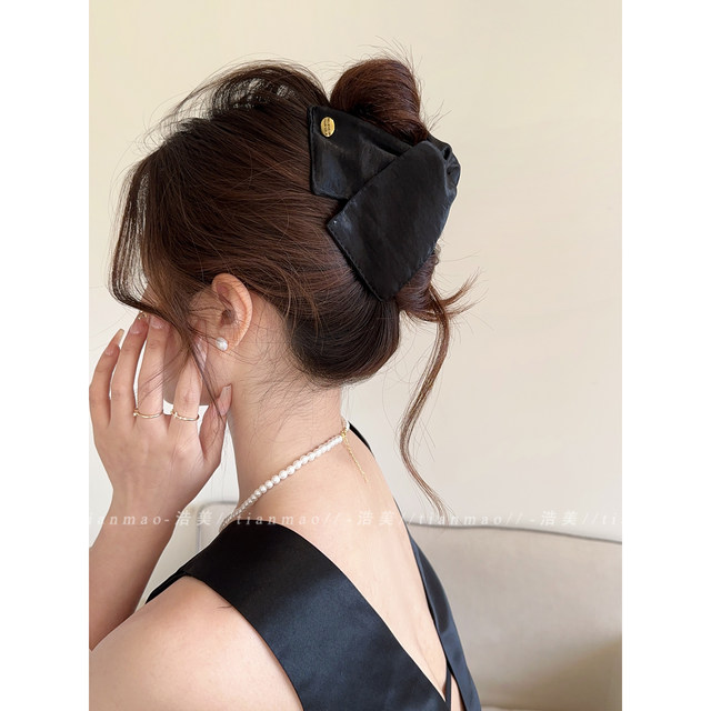 French satin triangular clip women's 2025 new high-end style back head hair shark clip large hair clip hair accessories