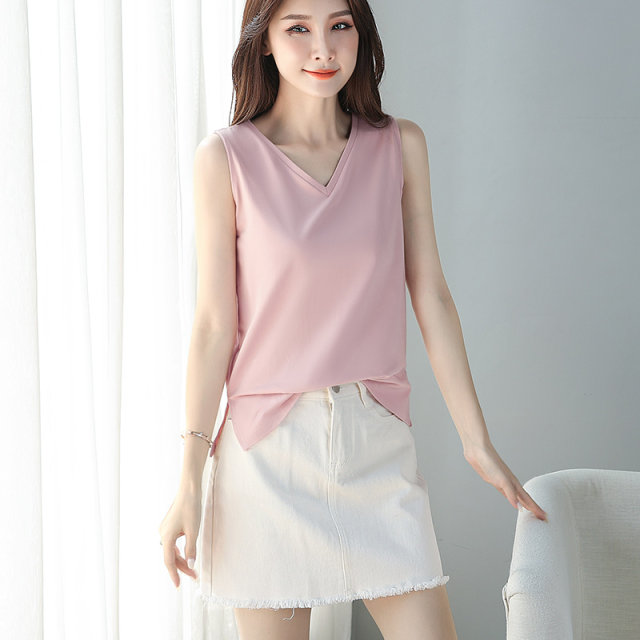 Loose sleeveless T-shirt for women black v-neck top versatile slim white short-sleeved T-shirt with slit hem vest outside