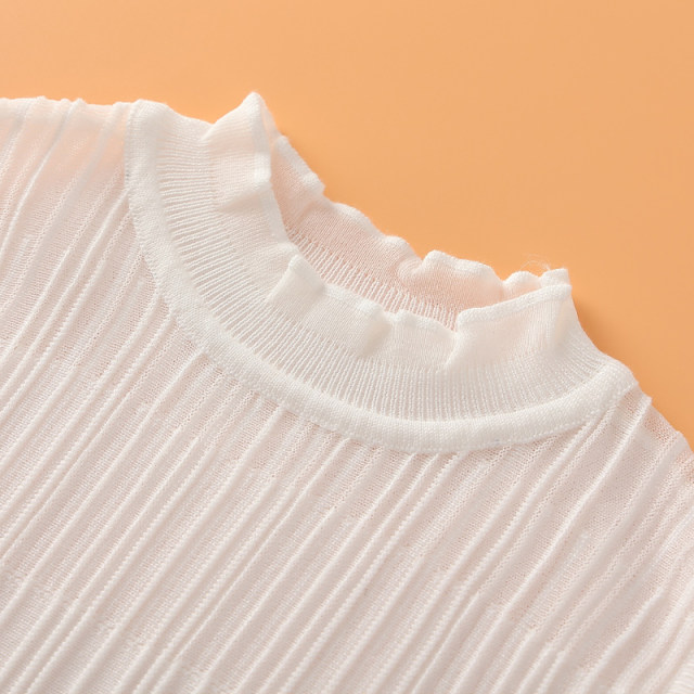 Summer women's sleeveless sweater is fashionable, simple and easy to match with a fresh style pullover fashionable inside and out for universal use
