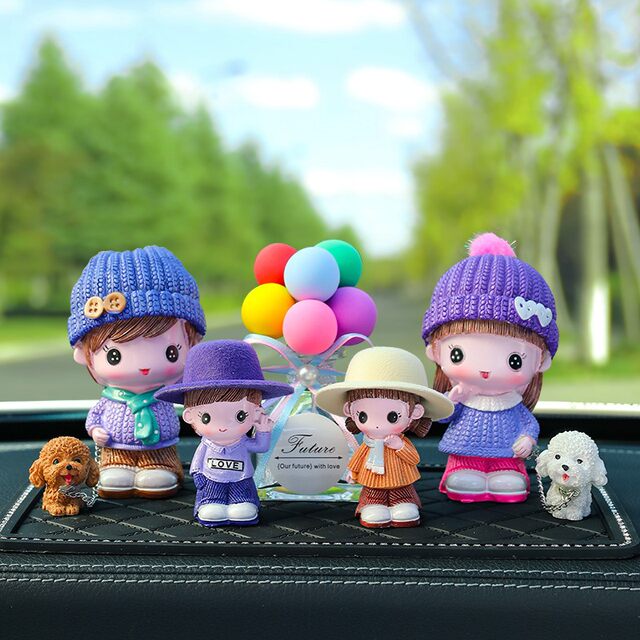 Car interior decorations, car decoration supplies, creative high-end male and female models on the center console, cute car decorations