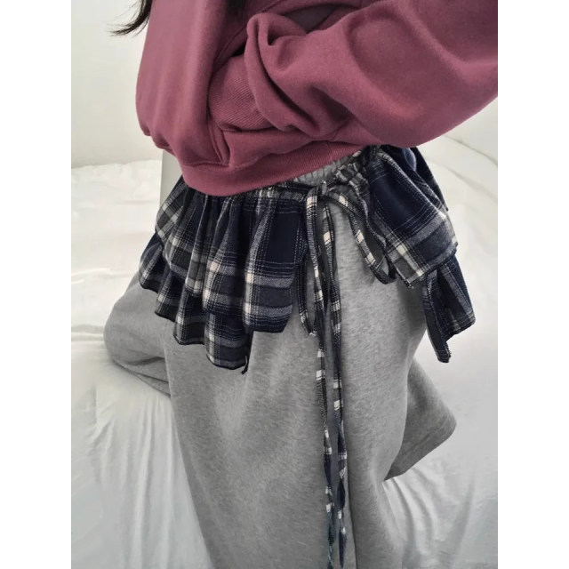 Sweet bow tie contrasting plaid skirt for women in spring 2025 high waist A-line layered cake skirt ass curtain