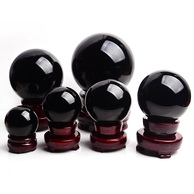 Natural obsidian ornaments, raw stone crystal ball, feng shui desktop handle piece, anti-villain stone, smelting obsidian