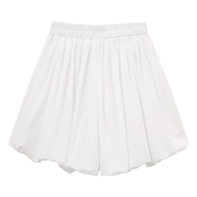 
Large size flower bud shorts white skirt pants for women, summer fat mm, small puffy skirt, high waist, flesh covering, slimming skirt