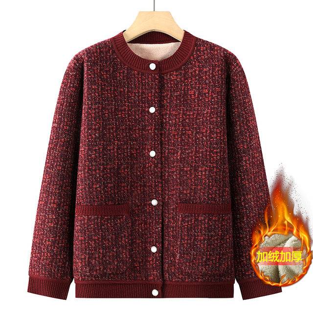 
Elderly women's sweaters, winter clothes, velvet warm jackets, mother's new tops, wife's cardigans, clothes for the elderly
