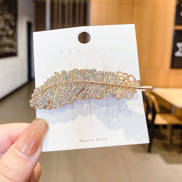 Fringe card female duck billy clip, the Korean version of the Internet celebrity 2022 new back head bangs without hurting the headdress