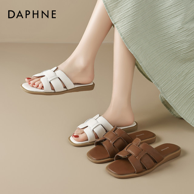 Daphne slippers for women in summer wear 2025 new non-slip soft flat home interior travel flip flops sandals

