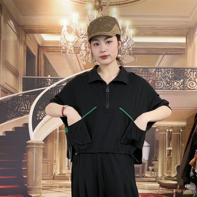Contrast color pocket mid-sleeved top for women 2025 summer new casual bat sleeve zipper stand collar short-sleeved T-shirt