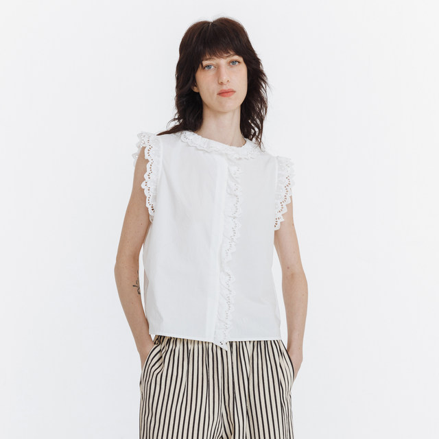CUBIC cotton lace lace small flying sleeves simple and versatile sleeveless shirt loose casual top
