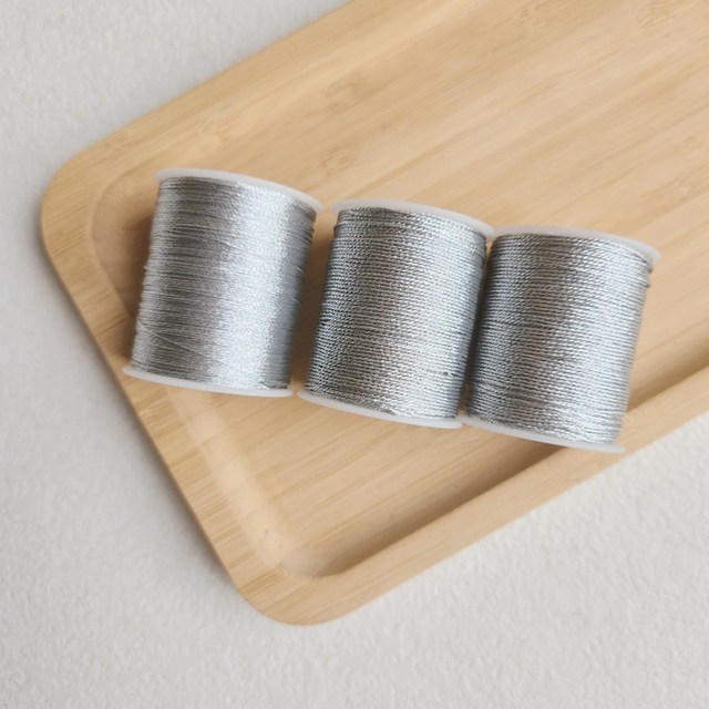 Gold thread, gold thread, gold and silver strand DIY hand-woven bracelet, gold sweep material, tassel winding and braiding red rope